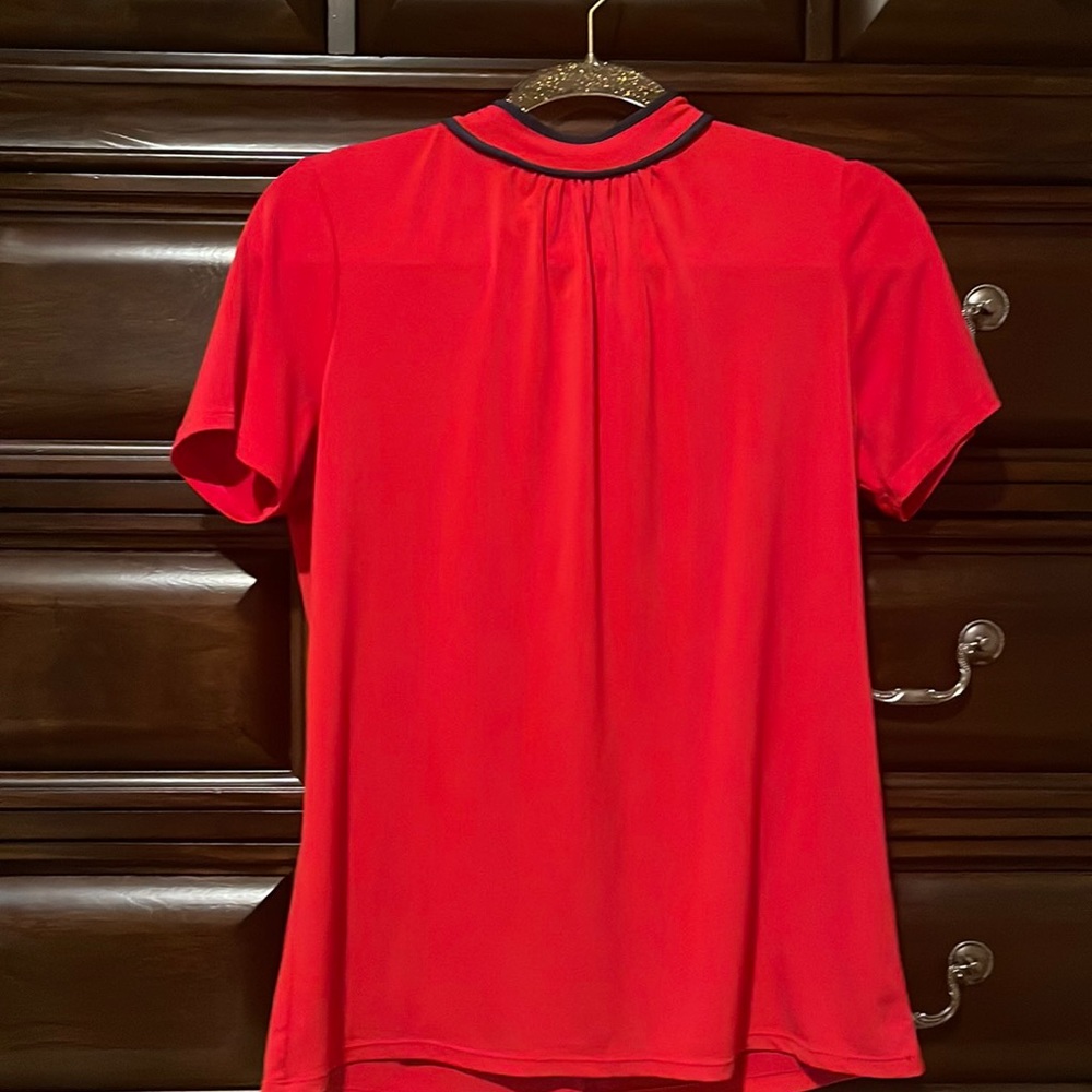 Gently used Banana Republic Factory Tie-Back Knit Blouse